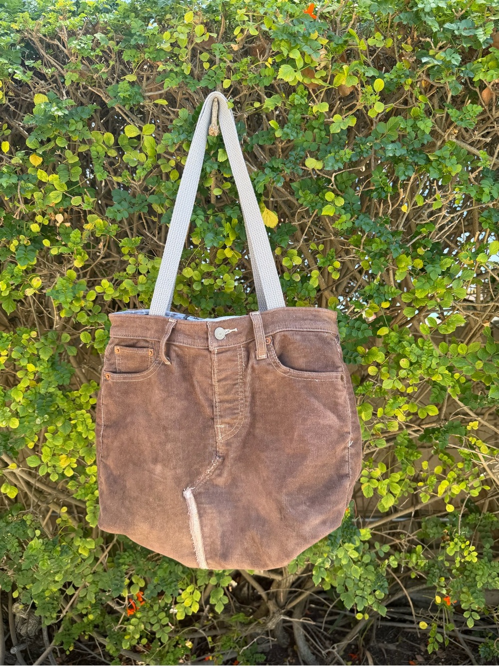 Cutoff Tote Bag (Brown Levi's)